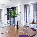 Western Paris Hotel
