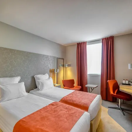 Western Paris Hotel