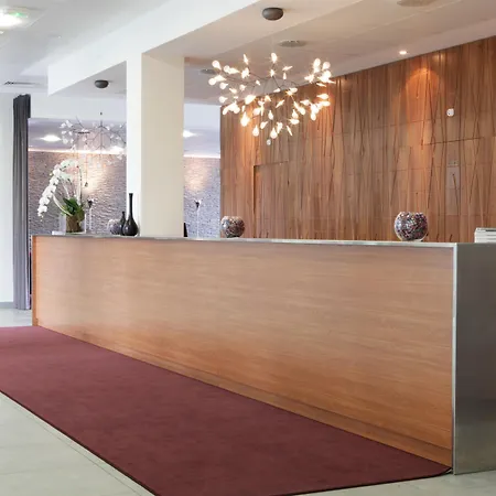 Western Paris 4* Vélizy-Villacoublay