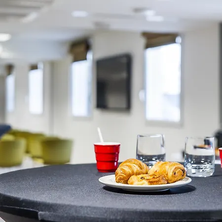 Hotel Western Paris 4*